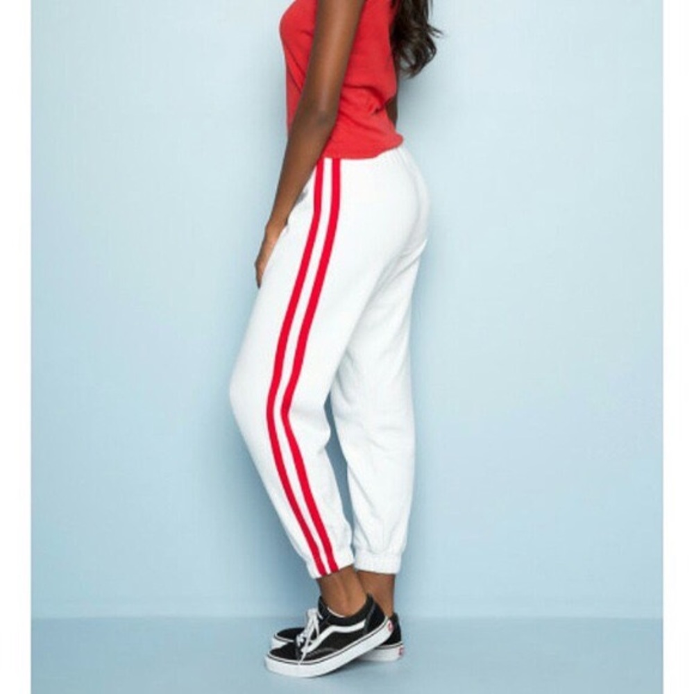 Brandy Melville Rosa Sweatpants